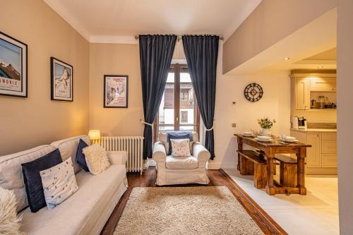 Pointe Lachenal - Beautifully furnished apartment in the heart of Chamonix