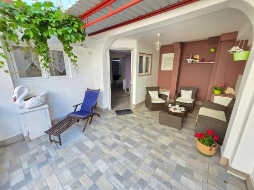 JOSKO DOLE ground floor apartment with terrace
