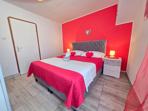 JOSKO DOLE ground floor apartment with terrace