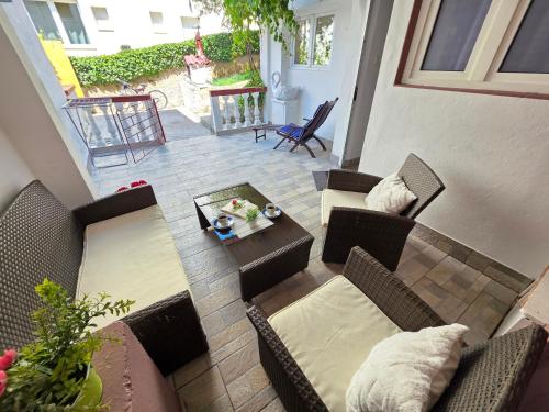 JOSKO DOLE ground floor apartment with terrace