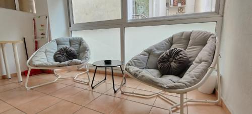 Stylish 1 BDR apartment, Zacharitsa, MH