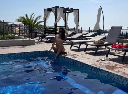 Residence top location apt. 1 Marghareta with sea view