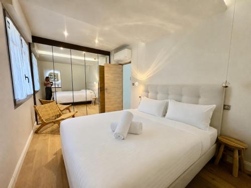 VillaNeuve 4 people full center pool parking Wi-Fi