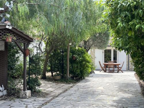 Fréjus Plage - 5mins à pied des plages - Maisonette avec jardin, 4p, au calme absolu