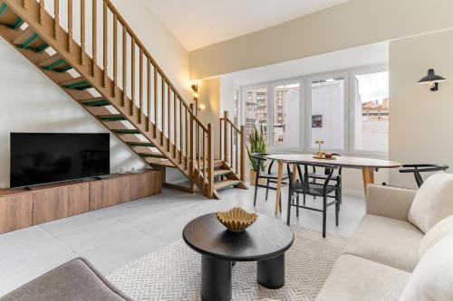 Alameda Grand Duplex