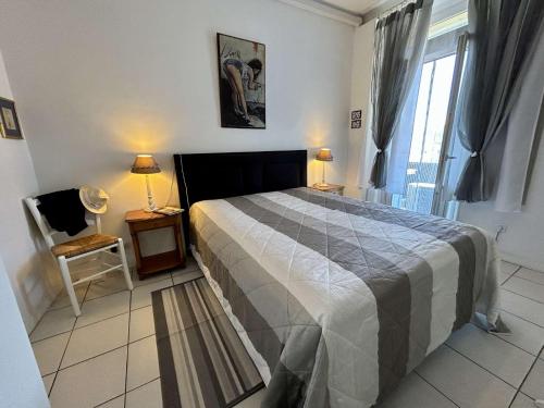SR000-023 Appt 2 pièces 3 couchages ST RAPHAEL