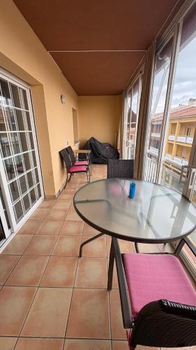 Appartement moderne idéalement placé Centre ville de Rosas