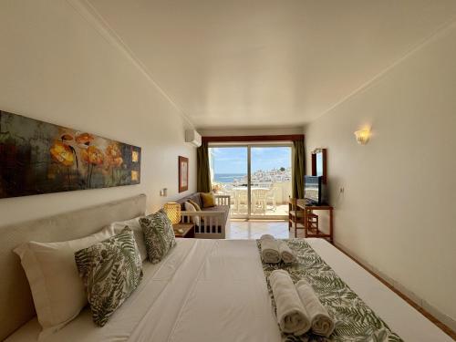 Albufeira Amazing View 2 With Pool by Homing