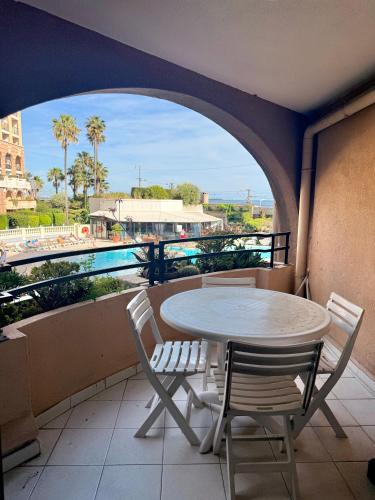 T2 Terrasse et Piscine Cannes 4 pers