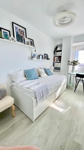 Apartamento con vistas al mar y ascensor piso 10º