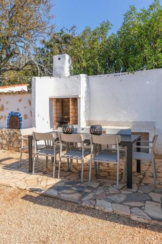 Quinta do Coala - Spacious Countryside Orchard House & Cottage, 10 min from Lagos