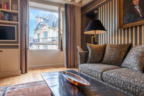 Luxury Apartment Paris Louvre
