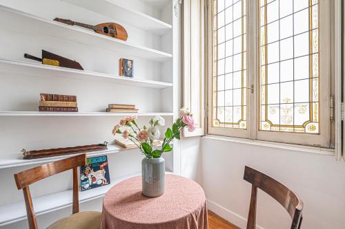 Luxury Lucrezio Apartment