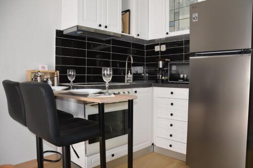 Rotunda Cozy 1 Bedroom Apartment - AD Residencies