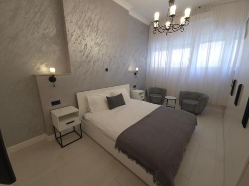 Lux Apartment near bridge