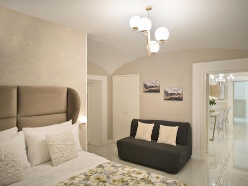 Luxury 4 Suites with Private Bathrooms-Toledo