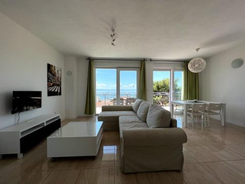 WE Apartments