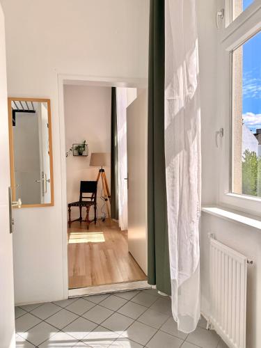CITY&MORE-10! Charmantes Apartment mit Altbauflair!