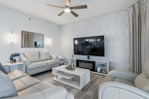 TOPS'L Tides 0207 photo 13
