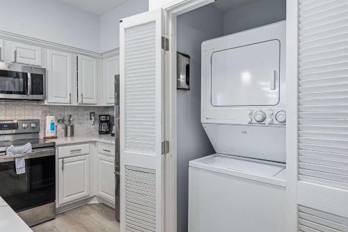 TOPS'L Tides 0207 photo 26