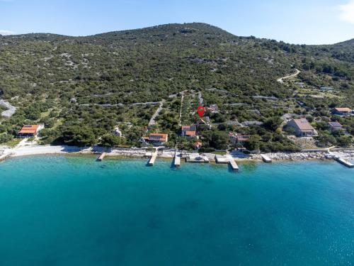 Secluded fisherman's cottage Cove Vitane, Pasman - 8484