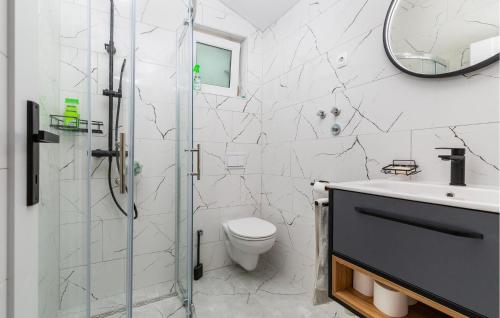 Amazing Apartment In Malinska With Wifi