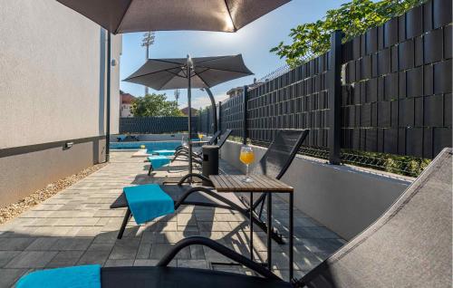 Awesome Apartment In Zadar With Swimming Pool