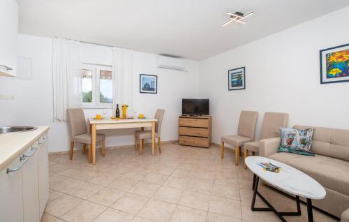 Gorgeous Apartment In Malinska With Swimming Pool