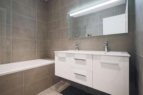Magnifique appartement Arc de Triomphe