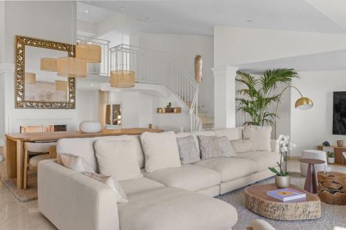 FRGK Luxury Sea View Villa ANITA Heated Pool 7 Bedrooms Cannes