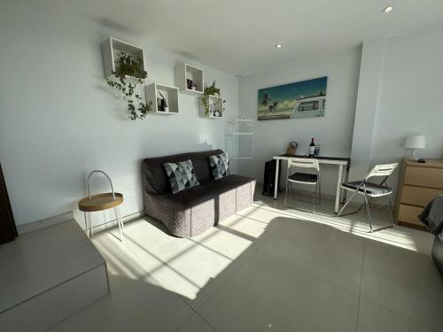 Peaceful Studio Apartment with Amazing Views