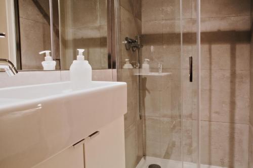 Un baño de Porto Spot Hostel