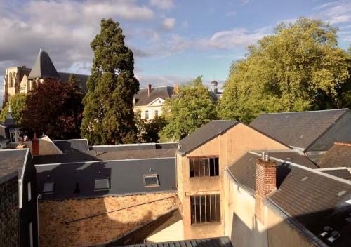 Duplex 2 rooms downtown