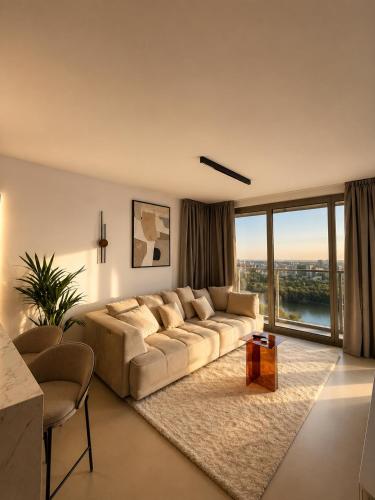 Foto Eurovea Tower, 27th floor apartment, free parking 1