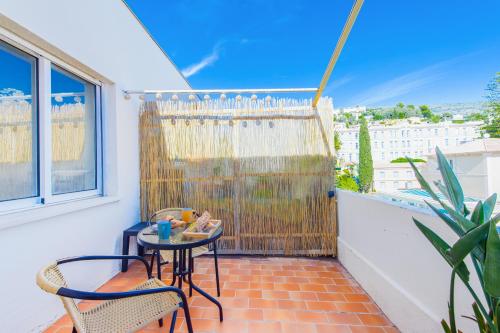 Studio avec terrase dans le centre ville