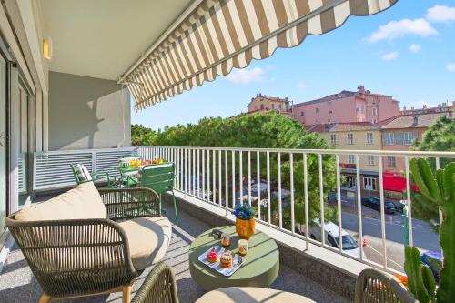 Élégant appartement au Palais Borrigo à 50 m du mer
