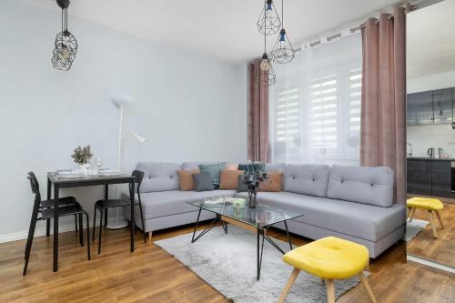 Przytulny Apartament Blisko Muzeum Banksy w Krakowie by Noclegi Renters