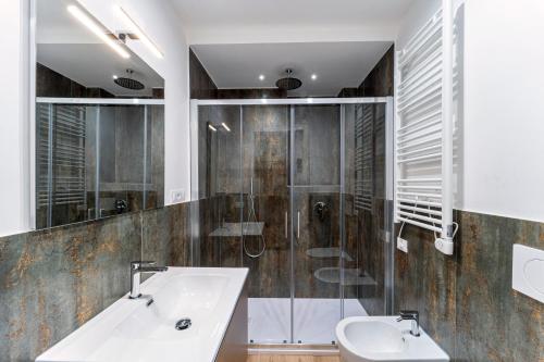 UNYCA - Florence Terrace Apartment