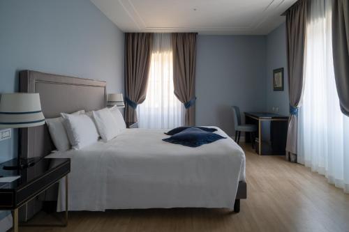 Turin Palace Hotel — Photo of the whole room