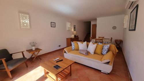 Casa Amarela