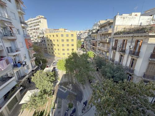 Mavili Square Stylish Apartment near Aristotelous & Metro