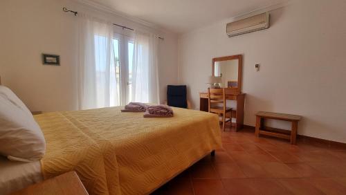 Casa Amarela