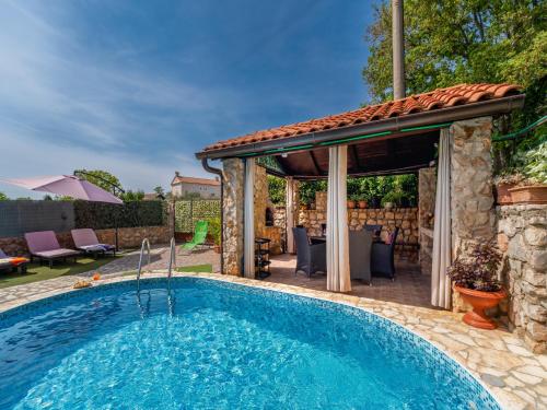 Holiday House Ana