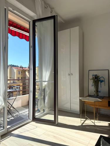Appartement proche de Libération avec balcon ensoleillé