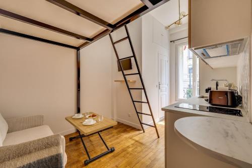 Studio 2P near Roland Garros Stadium