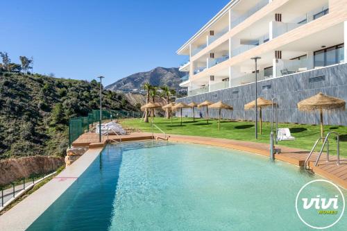 ViVi Homes - Casa Olivia - Sea View - Pool - Terrace