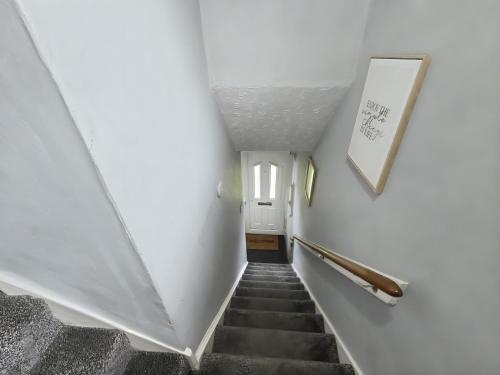 2nd Home Stays Erdington Birmingham - Sleeps 6 Max - Near Erdington Station 10-15 mins walk - Perry Barr Regeneration - Contractors - Long Stays Welcome photo 29