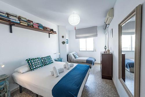 Albaida II 2B - South-Facing, Sea Views, 150m from Beach