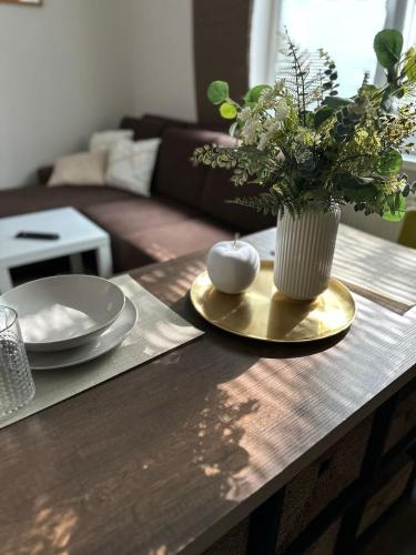 LUXURY APARTMENT next to the presidental palace in city center