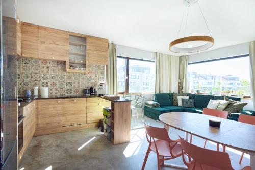 Rosen Apartment